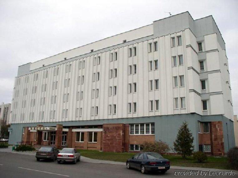 Hotel Vesta Breszt Kültér fotó